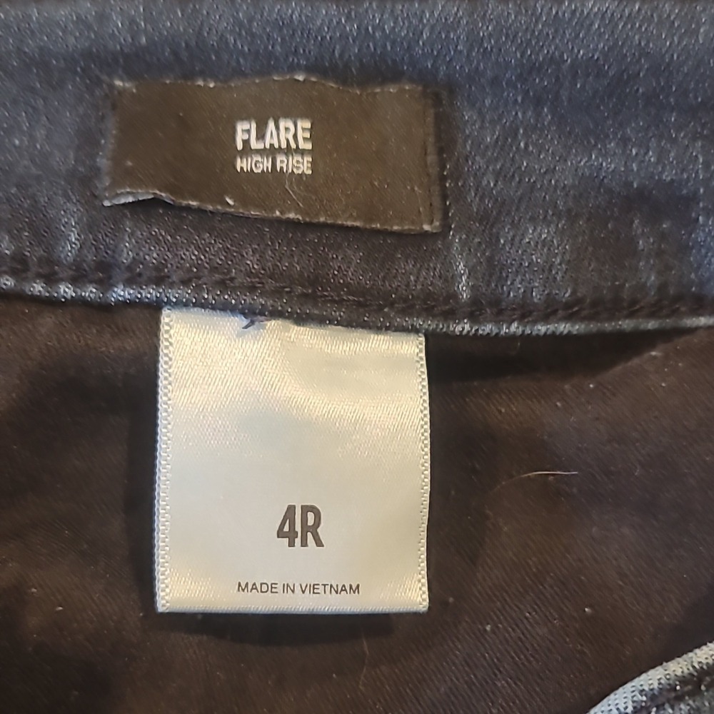 Express High Rise Bell flare Jeans Women's 4 - Picture 7 of 7